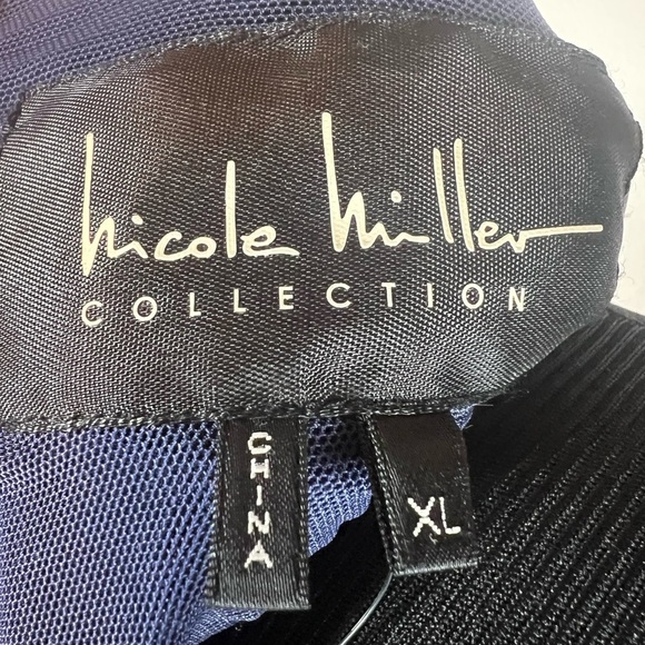 Nicole Miller- Elegant Navy Sleeveless Dress. Size XL NWT - Picture 7 of 7